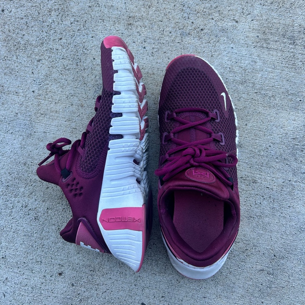 Nike Metcon’s size 10